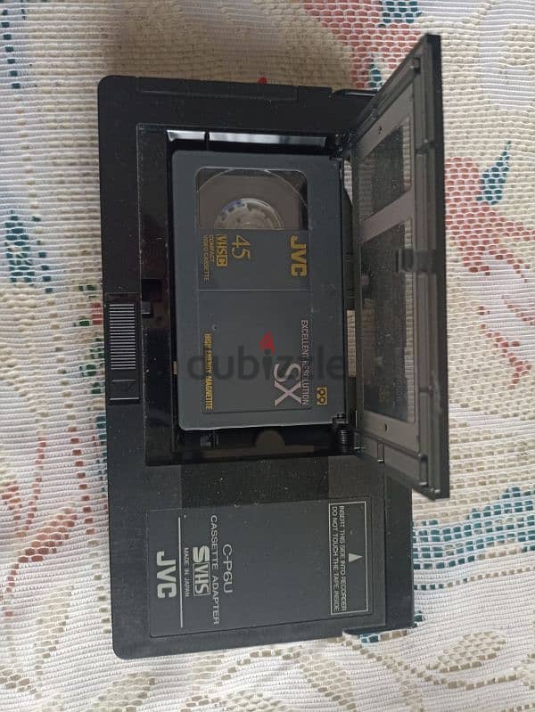 DVD player 8