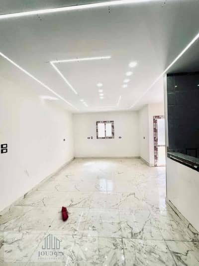 Super Lux apartment, finished, just steps from Eagle Mall and the Russian University