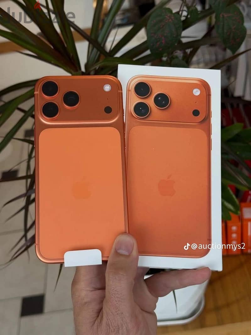 iphone 17pro max first high copy 5