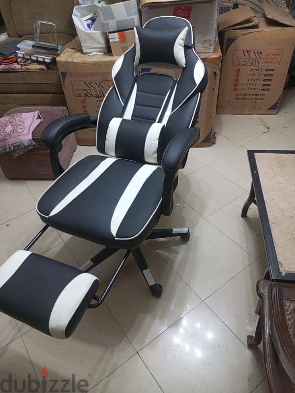 UNIQUE GAMING CHAIR 7