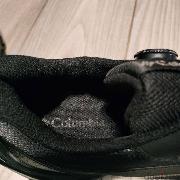Colombia waterproof 44 7