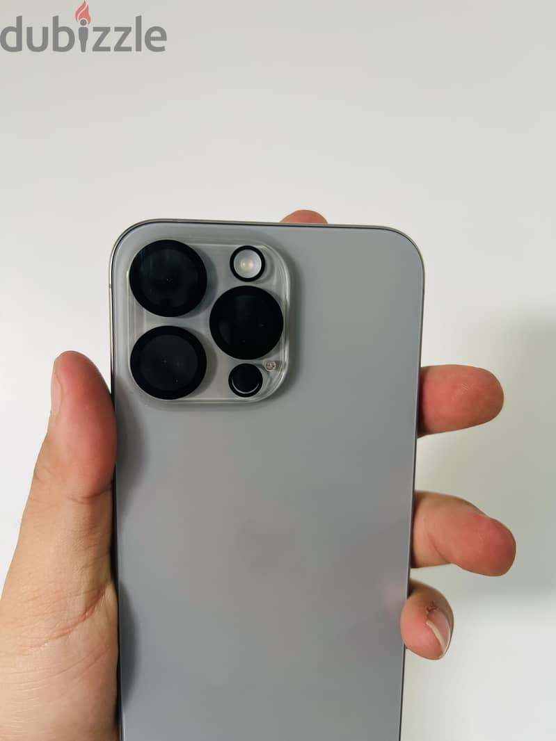 iPhone 15 pro max 2