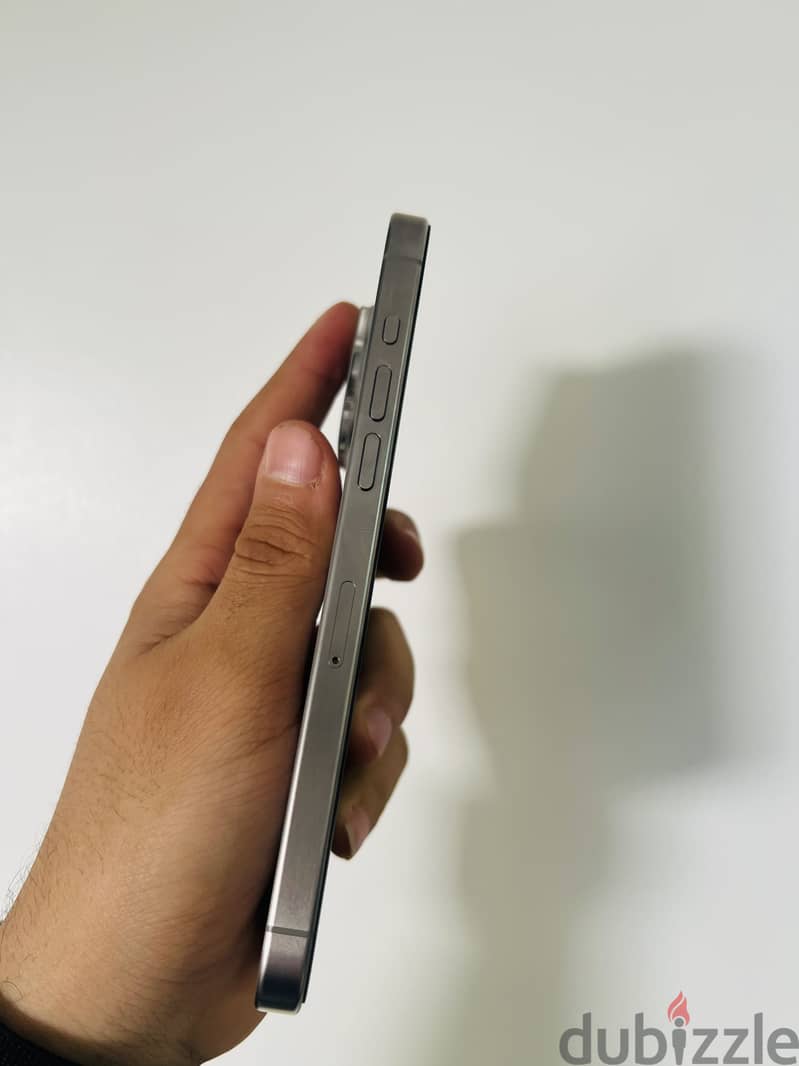 iPhone 15 pro max 3