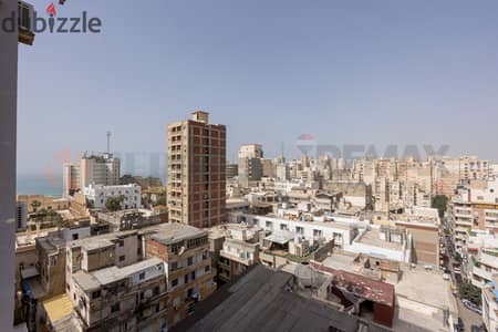 Apartment for sale 190 m Stanley (steps from the sea)
