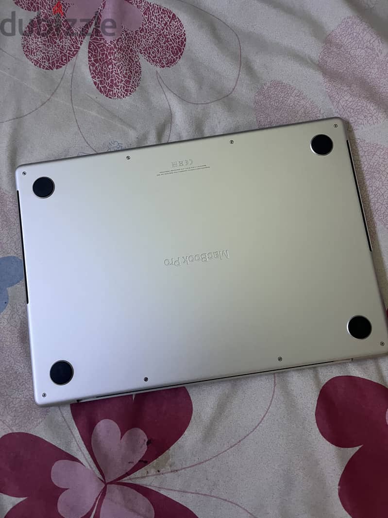 MacBook Pro m1 2021 | 14 inch | 1TB | 16gb 2