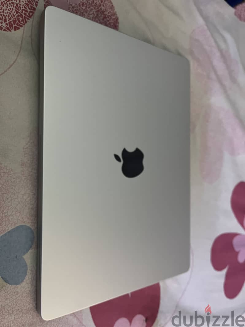 MacBook Pro m1 2021 | 14 inch | 1TB | 16gb 4