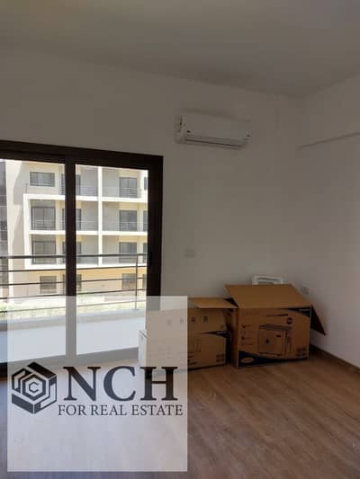 شقة للإيجار مع مطبخ وتكييفات، فيو ليك في فيفث سكوير