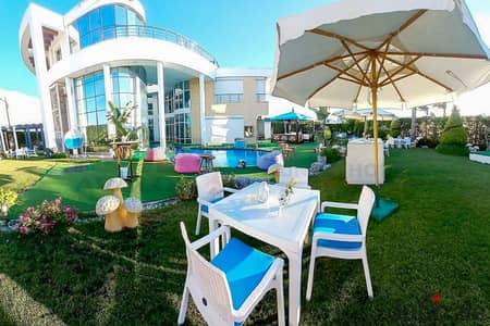 Castle for Sale (Marseille Beach 4) 1,100 m