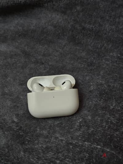 Apple Airpods Pro 2 كالزيرو