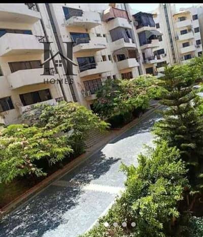 Duplex with garden for sale, 163m² + 90m², finished, in Arabiya Compound, Fifth Settlement – ​​private entrance – prime location