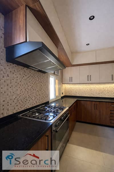 شقة لقطة للبيع تشطيب سوبر لوكس بالاندلس - التجمع الخامس - القاهرة الجديدة Apartment super lux for sale