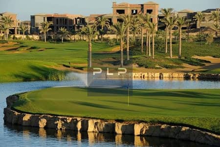 فيلا مستقلة للبيع ريسيل استلام فوري اول صف علي اكبر ملاعب جولف و الاجون  في كمبوند قطامية ديونز بالتجمع الخامس بأقل من سعر السوق