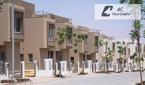 Lowest total price , installments townhouse 260m ready to move lowest down payment in palm hills woodvill 6 october