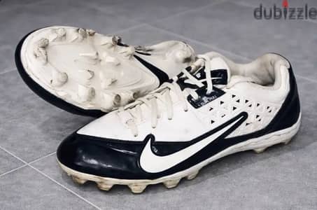 استارز Nike Alpha Strike (كوتشي كرة قدم )