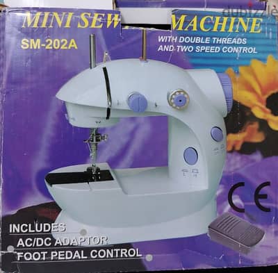 ماكينة خياطة ميني موديل SM-202A