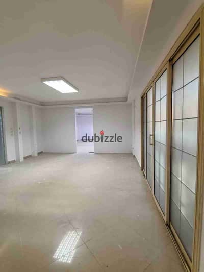 Office for rent in Sheraton Airport, area 400 square meters