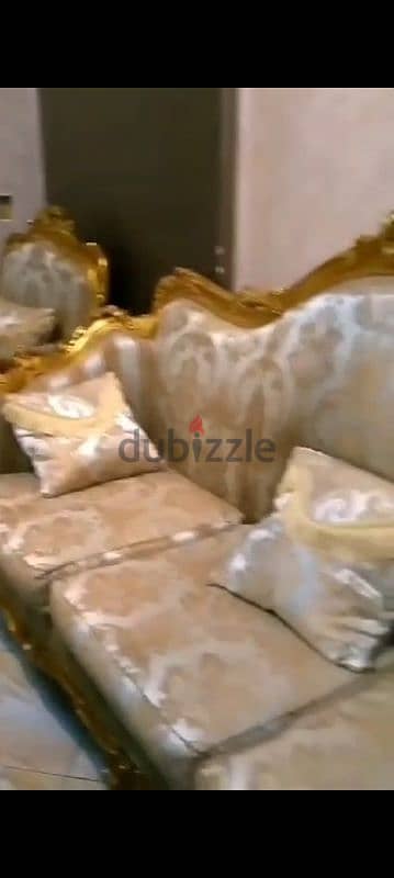 15000ج صالون مدهب خشب زان تقيل