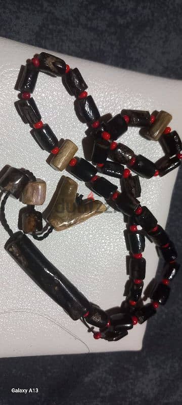 سبحة ٣٣ يسر طبيعي وردي واسود