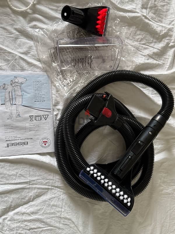 Bissel Revolution HydroSteam Deep Cleaner,Titanium/Black 3