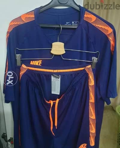 نايكى اوريجنال اكرة القدم Nike soccer outfit