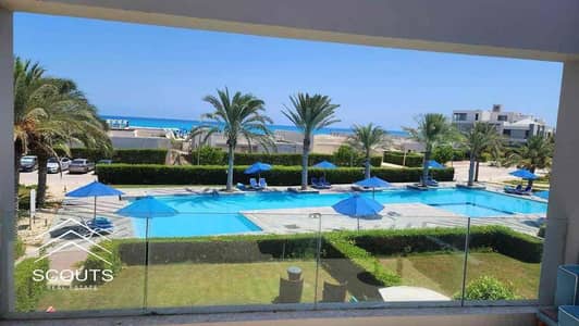 شاليه للبيع 150م استلام فوري علي البحر جاهز مباشر sea view تشطيب كامل في لافيستا الساحل الشمالي راس  La vista north coast الحكمه بالقرب من فوكا باي