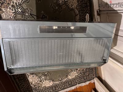 شفاط بيلت ان 90 سم  ايطالي  لم يستخدم  Kitchen Hood
