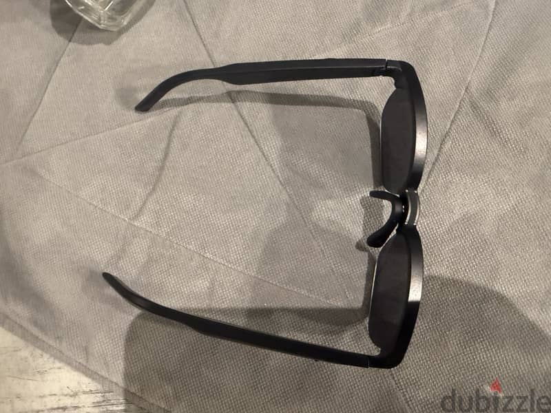 Smart glasses with 2 changable lenses 1