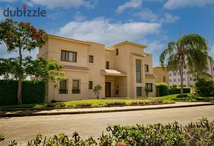 2 villas + penthouse for sale Direct view of golf  1st row - Katameya Dunes