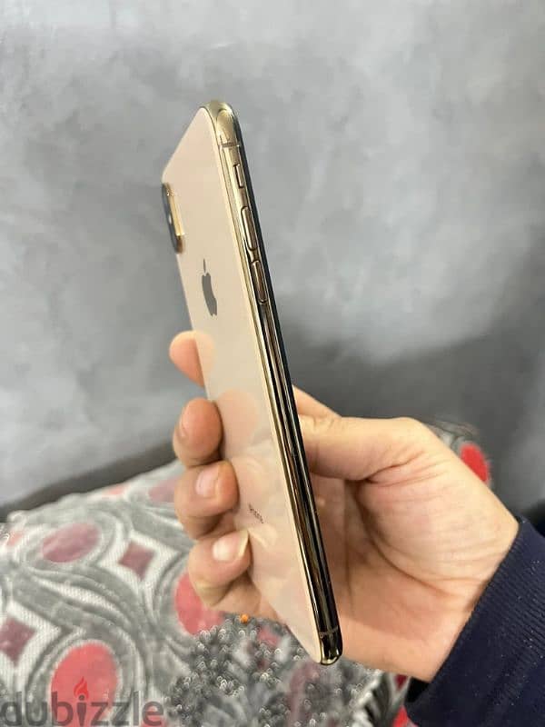 iPhone x max 5