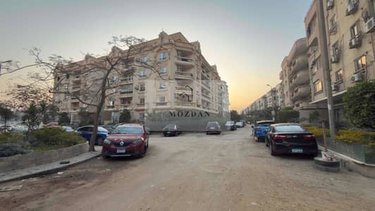 550 meters office for rent with a private entrance in front of Carrefour, Al-Maadi Zahraa, tenth district