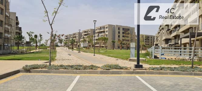 شقة استلام فوري فيو مميز ريسيل اقل سعر في الماركت وجاهزه المعاينه في اي وقت  في Palm Hills Capital Gardens