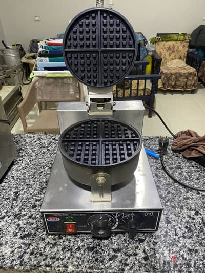 مكنه وافل - waffle baker