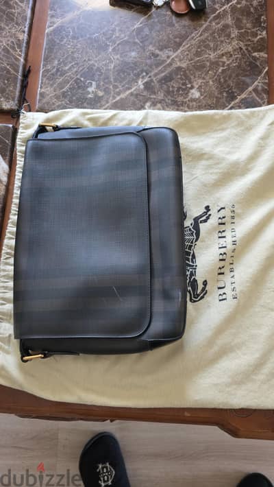 original Burberry messenger bag with dust bag and receipt