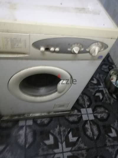 غسالة زانوسى تحميل امامى فول اتوماتيك