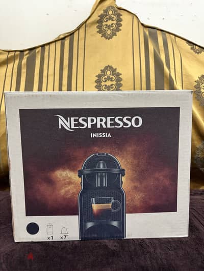 New coffee machine for sale with 7 capsules free