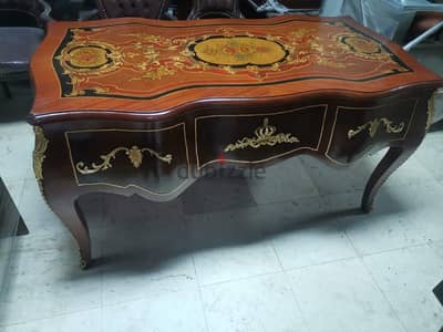 عروض المكاتب الكلاسيك بالنحاس فردية ومجمعة