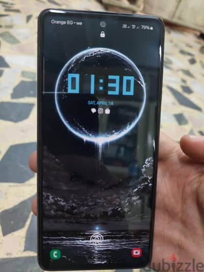 هاتف سامسونج A52s  5g وحالة الهاتف ممتازة