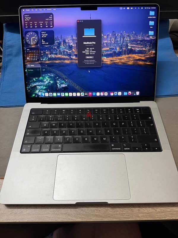 MacBook pro M3 14 inch 2