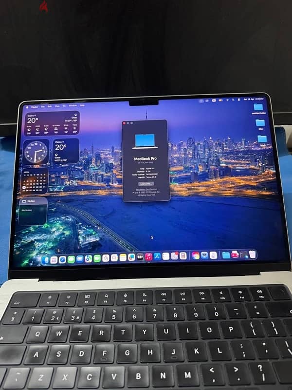 MacBook pro M3 14 inch 4
