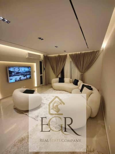 شقه ايجار مفروش الرحاب بحاله اول سكن  في أرقى مواقع الرحاب بجوار السوق الشرقي ومسجد الشهيد الطيار99م