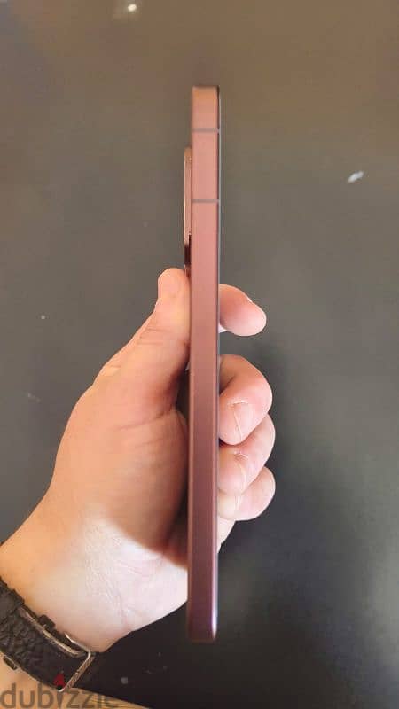 Vivo V70 4
