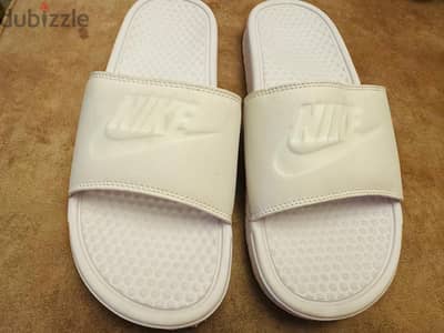 Nike slides