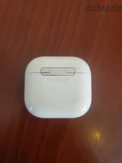 airpods 4 used (good condition)