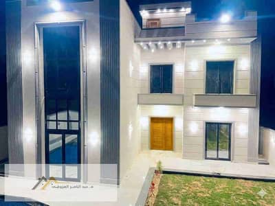 فيلا في الاسكندريه كينج مريوط منطقة الهيلتون تمتع بالخصوصيه والهدوء التام جميع الخدمات متاحه قريب من مطار برج العرب واستاد برج العرب. للتواصل مقر المكتب كينج مريوط بعد مطعم لخرص علطول.