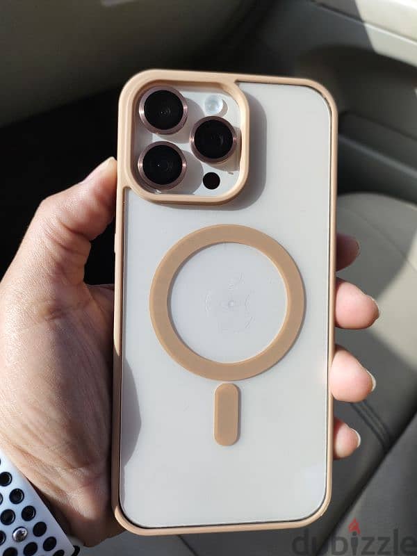 Iphone 16 pro max 4