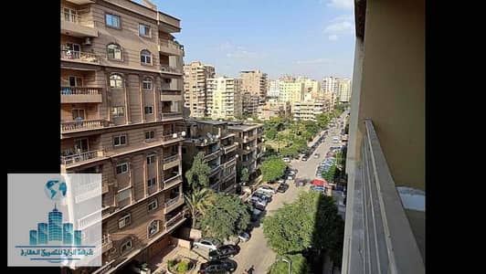 عمارة بيع حسنين هيكل الرئيسي مع عباس العقاد
