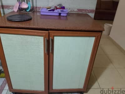 مطبخ قطعتين