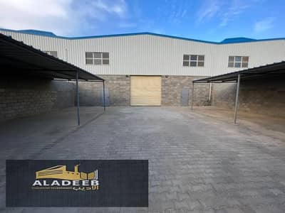 For Rent: A unit in the Army Hangars, 702 meters, engineering activity