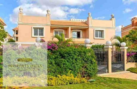 فيلا استاندالون استلام فوري 700م علي طريق السويس أمام اوبن اير مول مدينتي