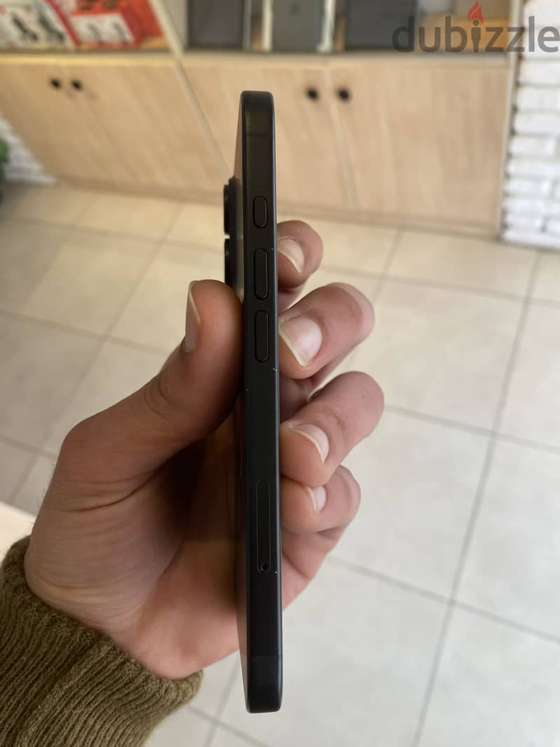 iPhone 16 5